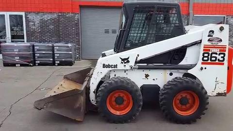 Service Manual - Bobcat 863 Skid Steer Loader 514411001-514624999