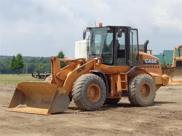 Service Manual - CASE 621E Wheel Loader EU 87723028A