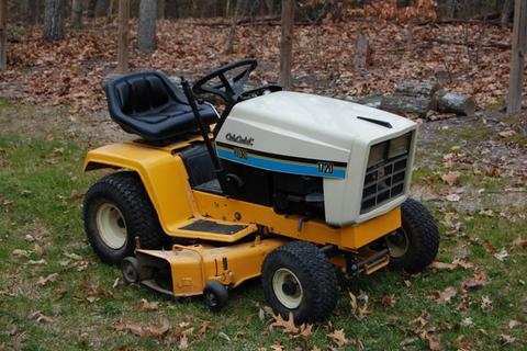 Service Manual - Cub Cadet 1720 Lawn Tractor Download