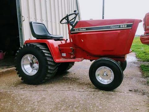 Service Manual - IH Cub Cadet 582 682 782 982 Tractor Download