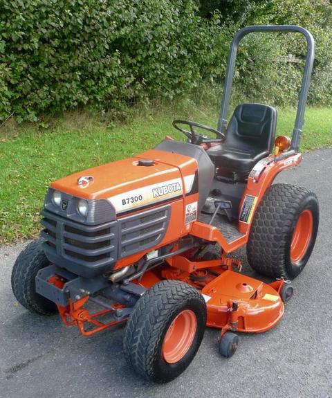 Service Manual - Kubota B7300 Compact Tractor Mower Download