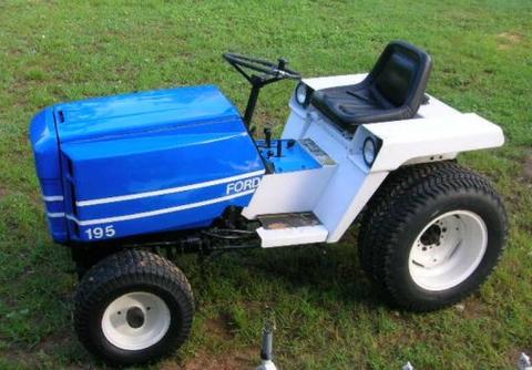 Service Manual - New Holland Ford 100, 120, 125, 145, 165 and 195 Lawn and Garden Tractor 40010060