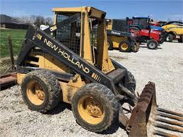 Service Manual - New Holland L781, L784, L785 Skid Steer Loader PDF