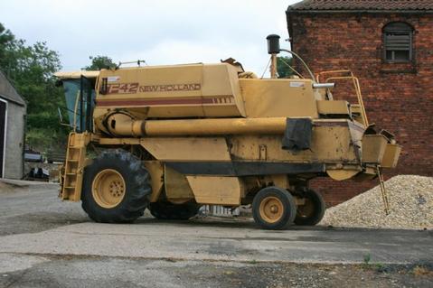 Service Manual - New Holland TF42, TF44, TF46, TX30, TX32, TX34, TX36 Combine Download