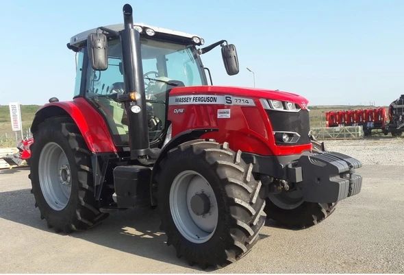 TECHNICIAN SERVICE BOOK MASSEY FERGUSON 7714S 7715S 7716S 7718S 7720S 7722S 7724S 7726S Download