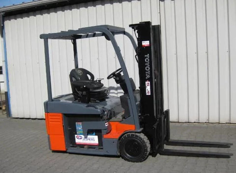 Toyota 7PLL24 Powered pallet Parts Manual